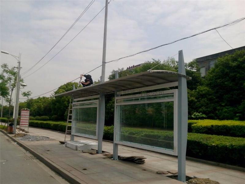 重庆乡镇候车亭安装案例